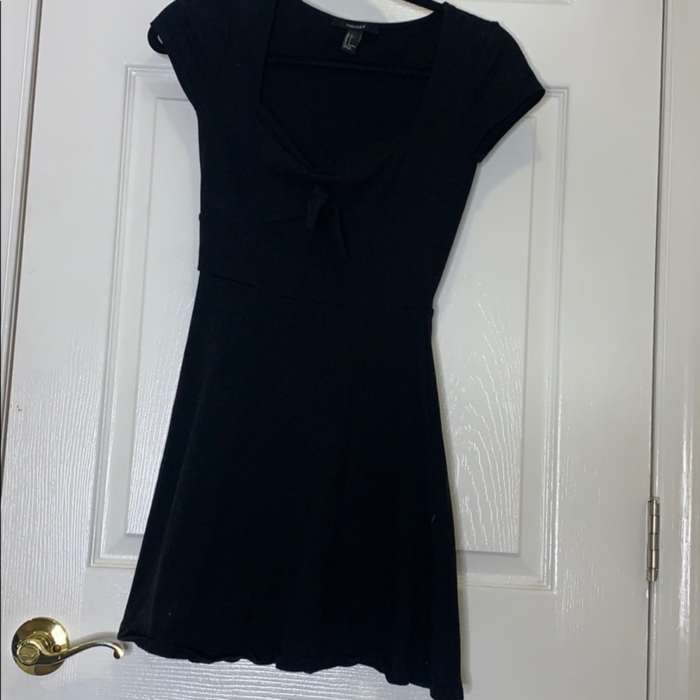 Black forever 21 dress